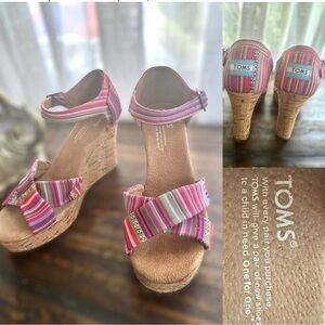 NWOT - super cute multi colored wedge sandal by TOMS!